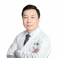 陆毅群