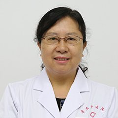 袁力