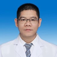 黄少泉医生