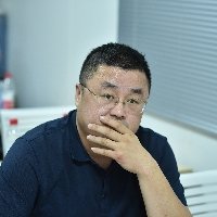 袭祥鹏