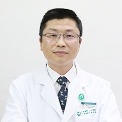 黄志新