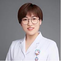 李芳