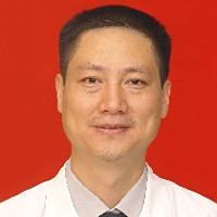 李彤