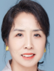 姜炬芳