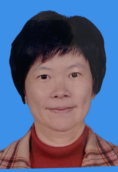 周颖