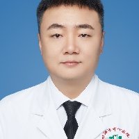 尤校雷