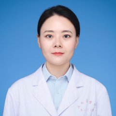 罗孟亚男