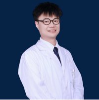 万志华