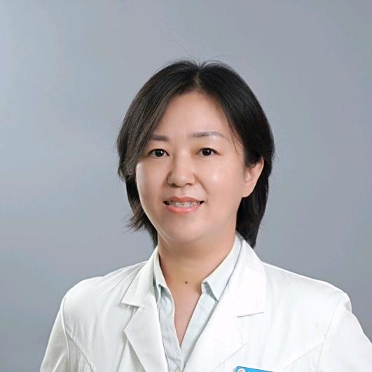 李莉