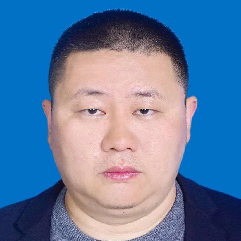 张梁