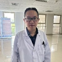 甄龙