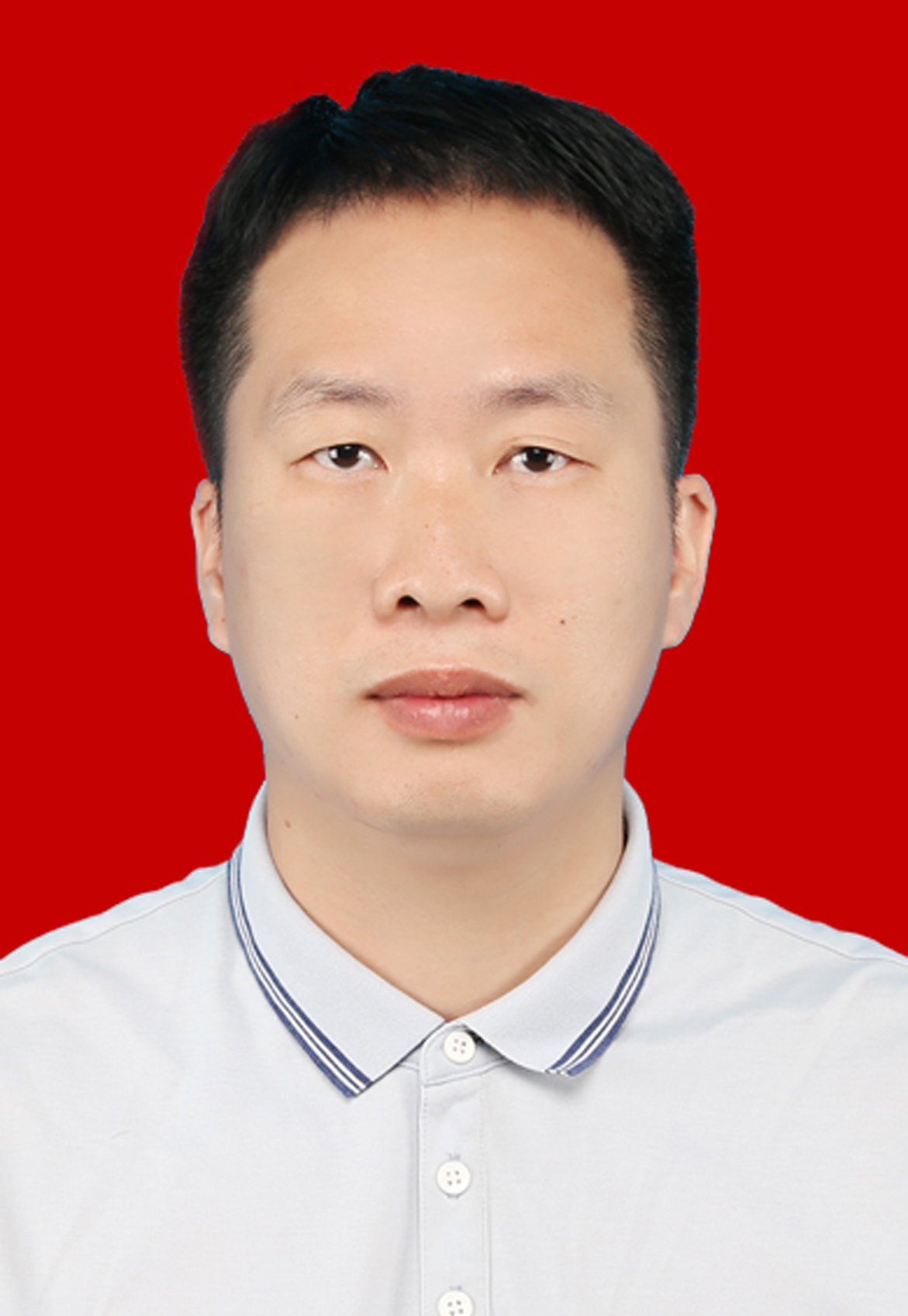 杨滔