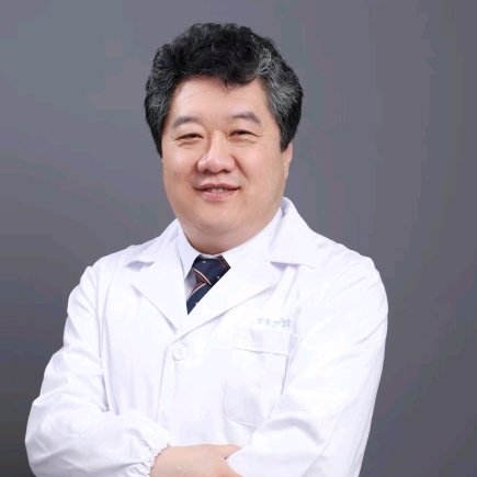 李鹰医生