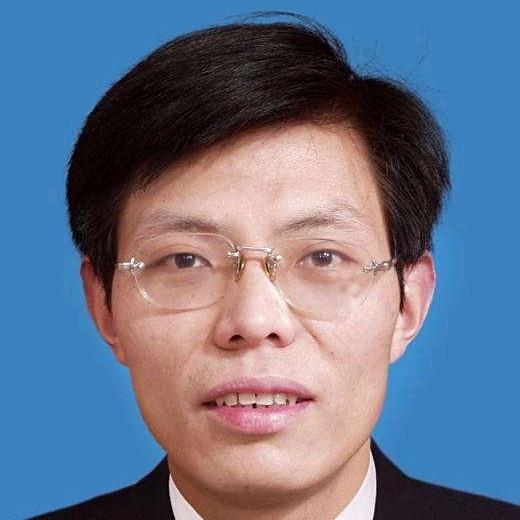王海龙