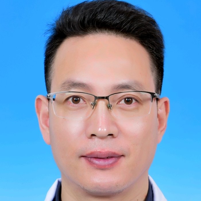 臧循雄