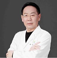王从毅