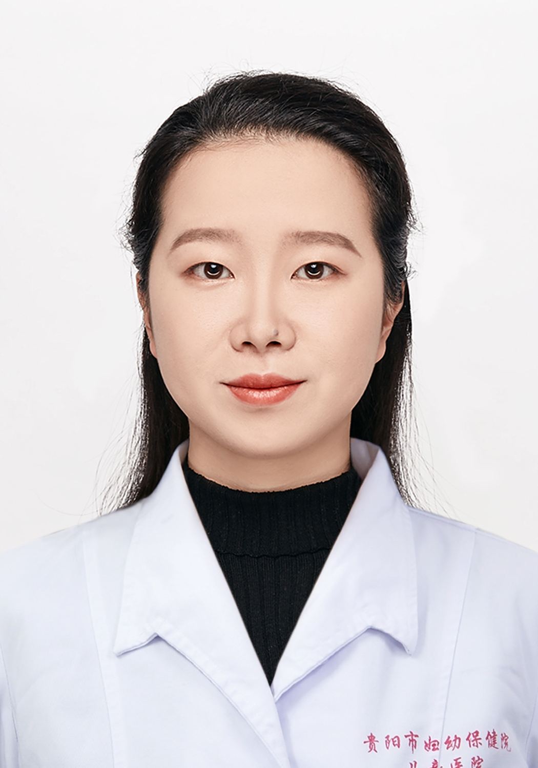 李秉倩
