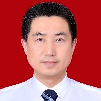 王芊