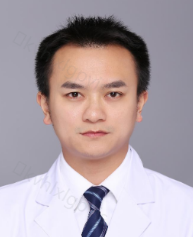 李奎