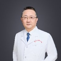 李生伟