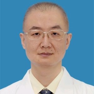 李强