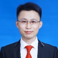 王世龙