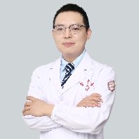 朱忠泰