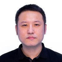 闫金成