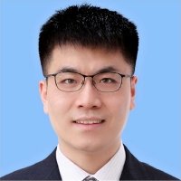 李强