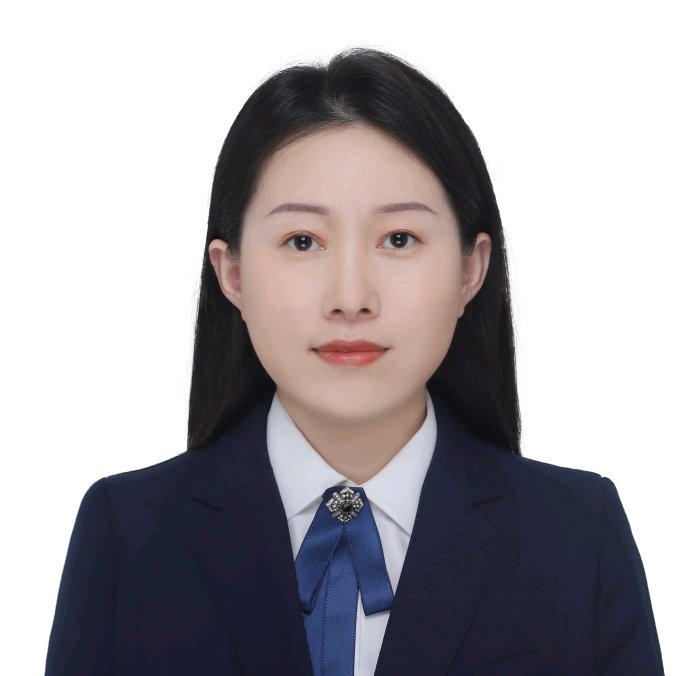 张雯