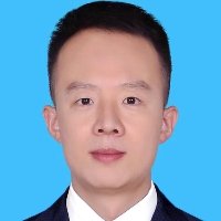 李金龙