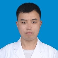 李威