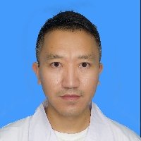 闵大伟