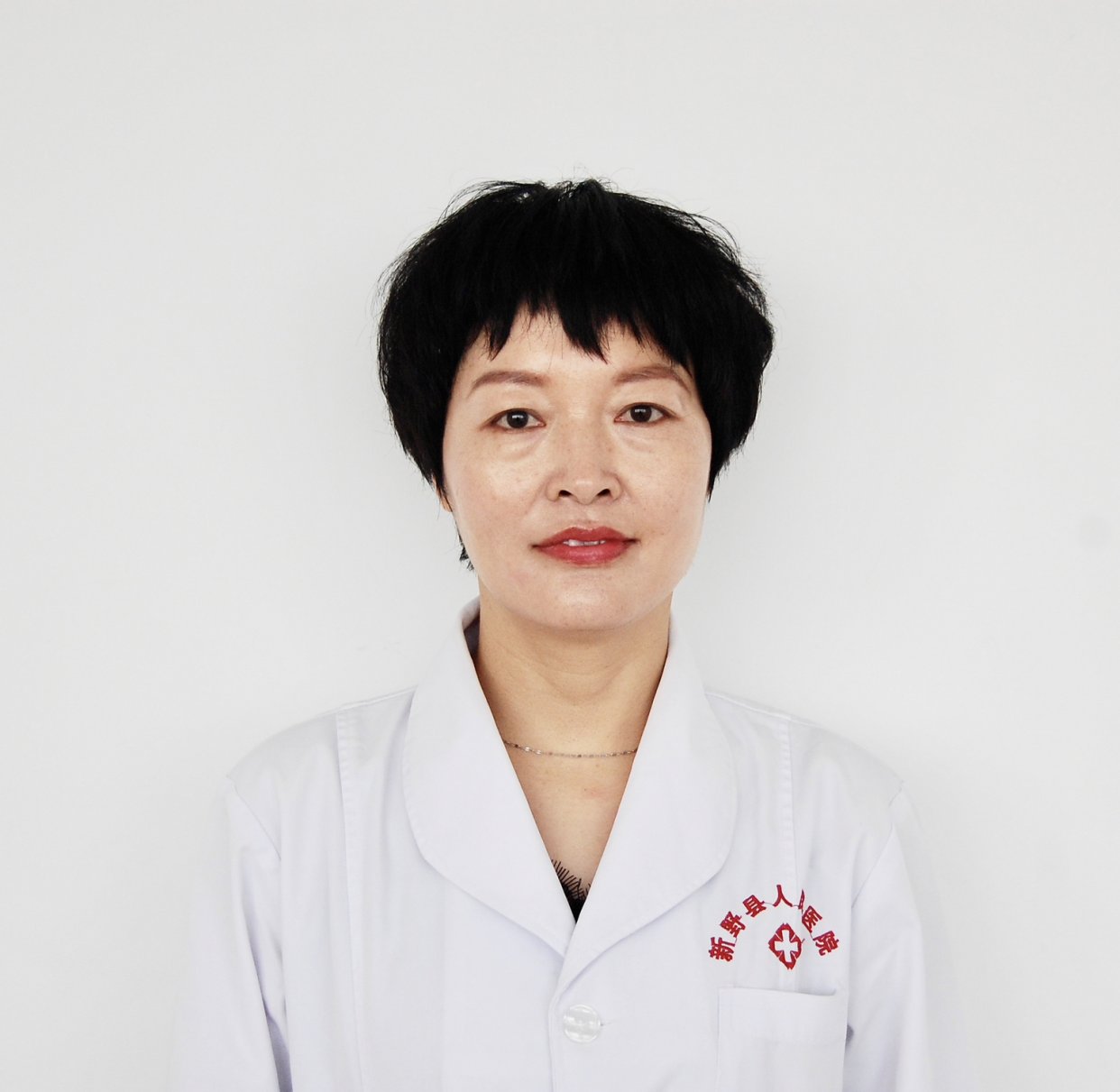 鲍英丽