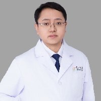 李栋