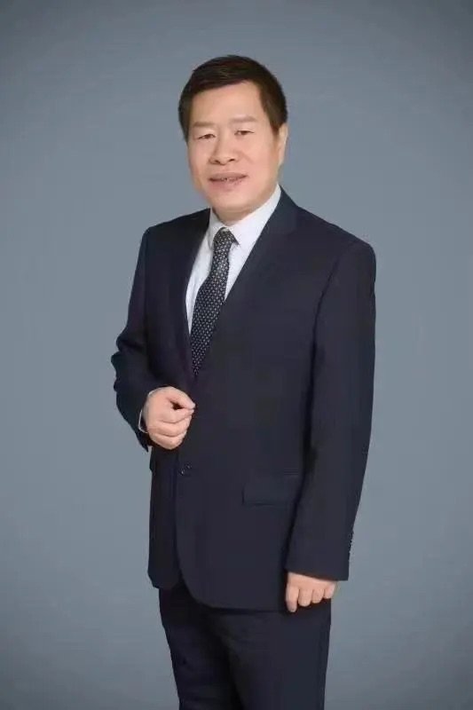 谢万福医生