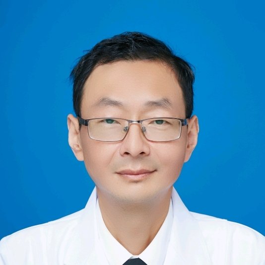 吴亚铭