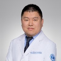 张逸