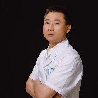 王磊