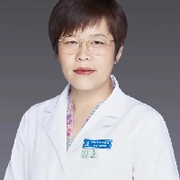 14岁少女患有精神分裂症，家长不理解孩子的世界