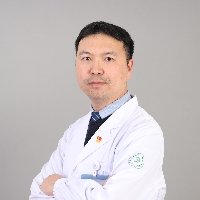 王强