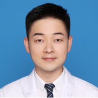 王飞