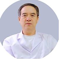 殷鸿
