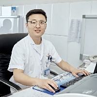王鑫