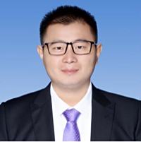 李屾