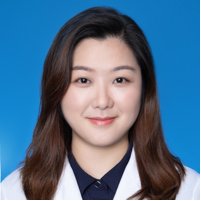 梁穗英