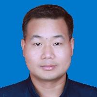 王中伟