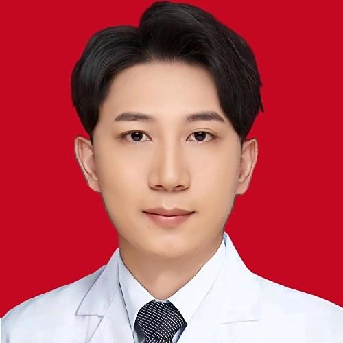 覃涛涛