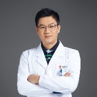 熊伟