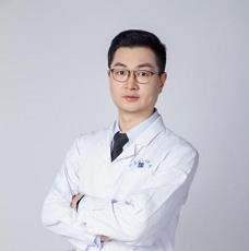 唐健